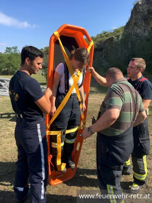 Foto 8, 16.07.2019, Technische Übung im Steinbruch Obernalb Foto 8, 16.07.2019, Technische Übung im Steinbruch Obernalb