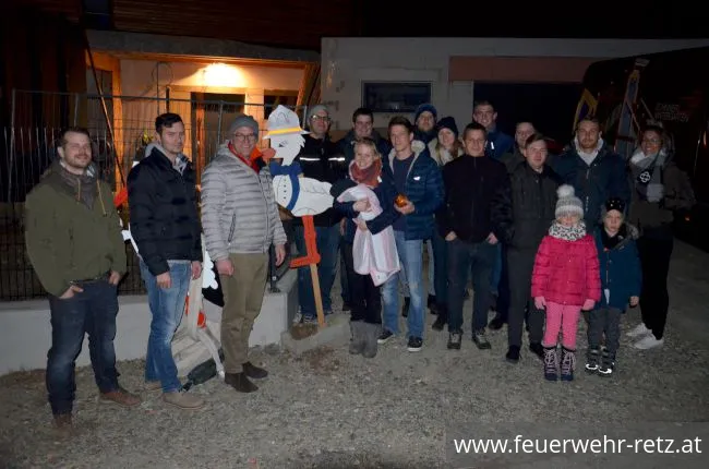 Foto 7, 28.01.2019, Der Feuerwehr - Storch ist gelandet Foto 7, 28.01.2019, Der Feuerwehr - Storch ist gelandet