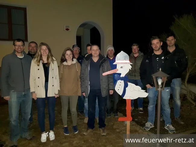 Foto 1, 04.03.2019, Der Feuerwehr - Storch ist gelandet Foto 1, 04.03.2019, Der Feuerwehr - Storch ist gelandet