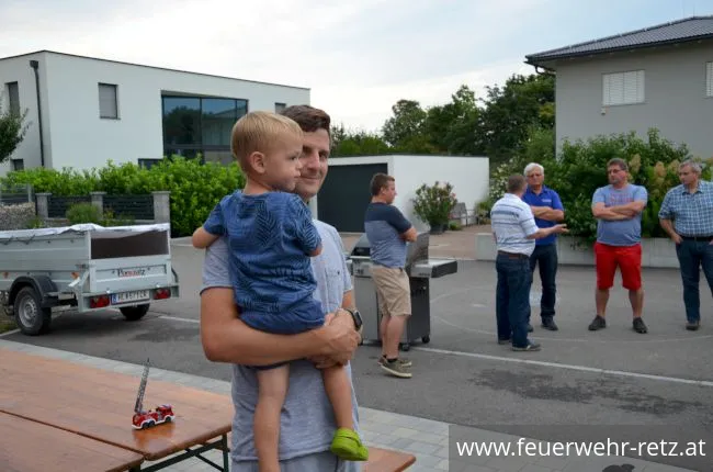 Foto 4, 05.08.2019, Storch aufstellen bei Brandmeister Markus Kiesling Foto 4, 05.08.2019, Storch aufstellen bei Brandmeister Markus Kiesling