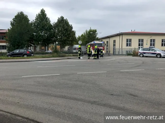 Foto 2, 02.09.2019, Technischer Einsatz - Fahrzeugbergung Foto 2, 02.09.2019, Technischer Einsatz - Fahrzeugbergung