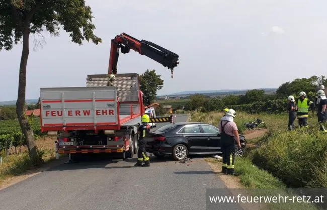 Foto 2, 25.08.2019, Technischer Einsatz - Fahrzeugbergung Foto 2, 25.08.2019, Technischer Einsatz - Fahrzeugbergung