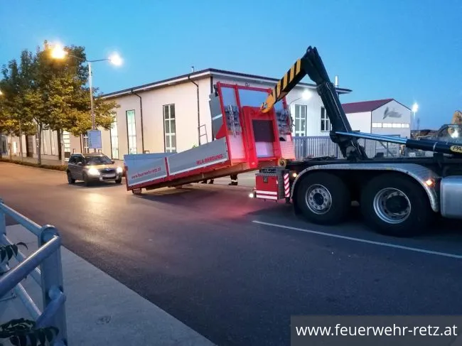 Foto 3, 03.09.2019, Technischer Einsatz - Erneuter Zusammenstoß im Retzer Stadtgebiet