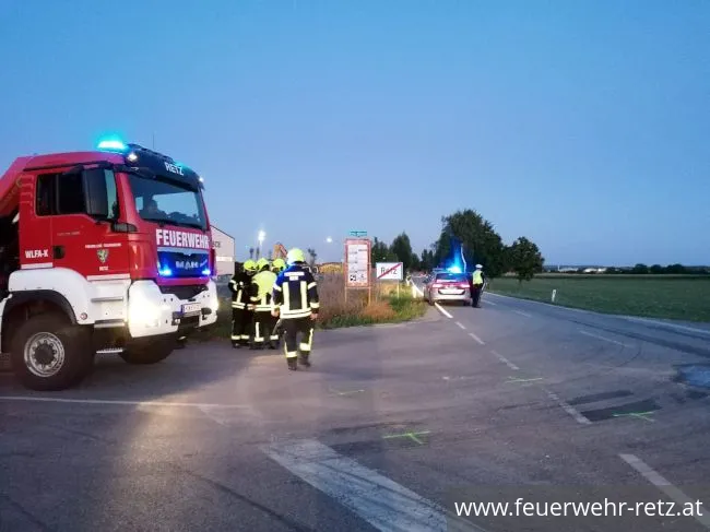 Foto 4, 03.09.2019, Technischer Einsatz - Erneuter Zusammenstoß im Retzer Stadtgebiet