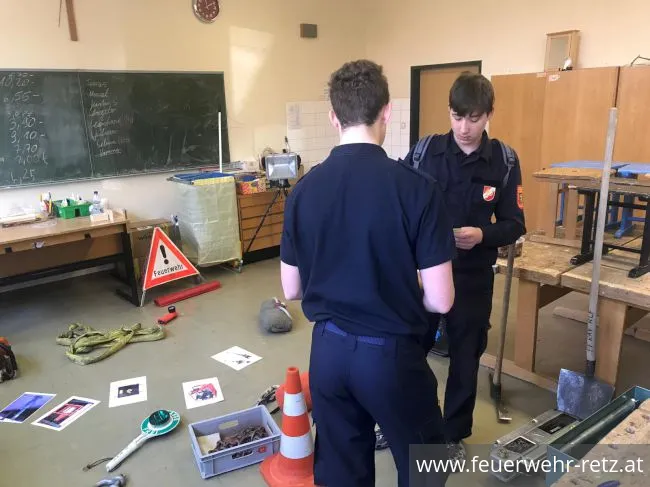 Foto 5, 05.04.2019, Wissentest der Feuerwehrjugend Foto 5, 05.04.2019, Wissentest der Feuerwehrjugend