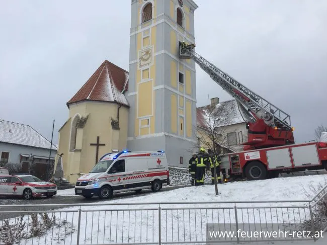 Foto 1, 15.01.2018, Technischer Einsatz - Personenrettung mit Drehleiter Foto 1, 15.01.2018, Technischer Einsatz - Personenrettung mit Drehleiter