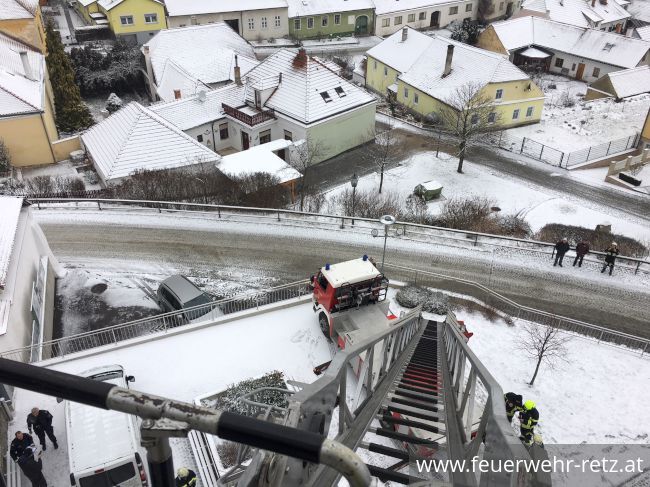 Foto 3, 15.01.2018, Technischer Einsatz - Personenrettung mit Drehleiter
