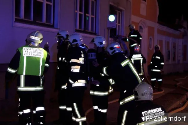 Foto 1, 02.09.2019, Brandeinsatz - Zimmerbrand in Zellerndorf
