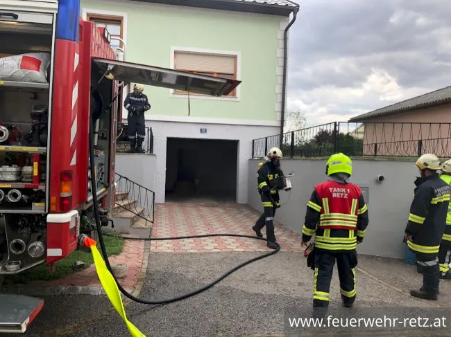 Foto 2, 19.07.2018, Brandeinsatz - Kellerbrand in Wohnhaus